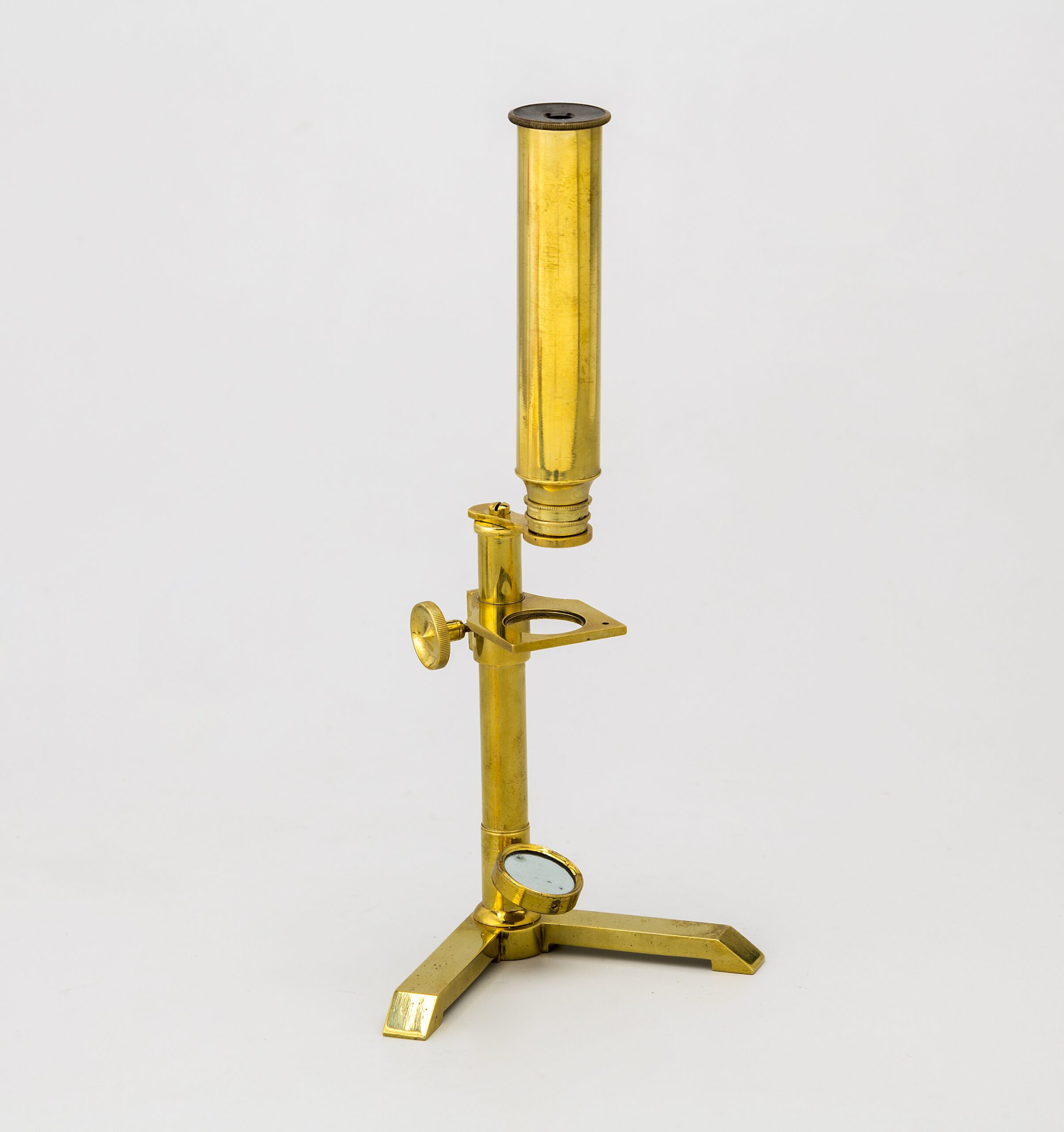 46a. Microscopio monocular simple. c.1780. Fabricante desconocido.