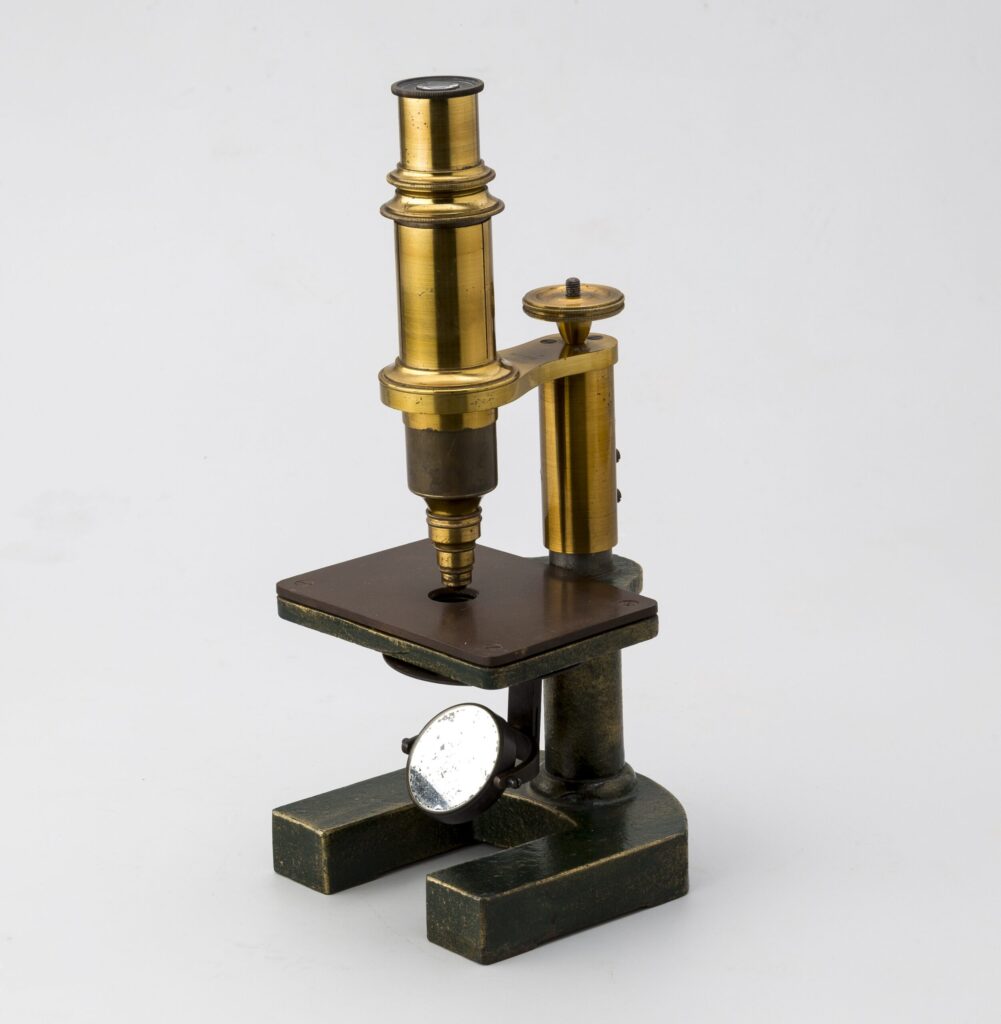 Triquinoscopio P. Thate. Berlin. c.1865.
