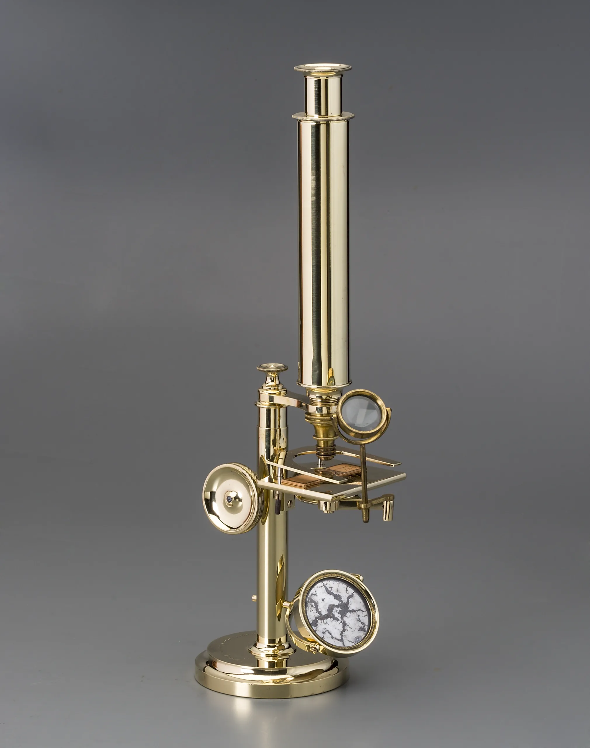 55a. Microscopio médico acromático. T&R. Willets. Londres. c.1844.