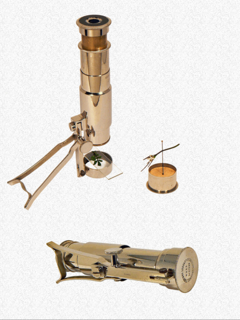 Portable tubular microscope. Agrost. France