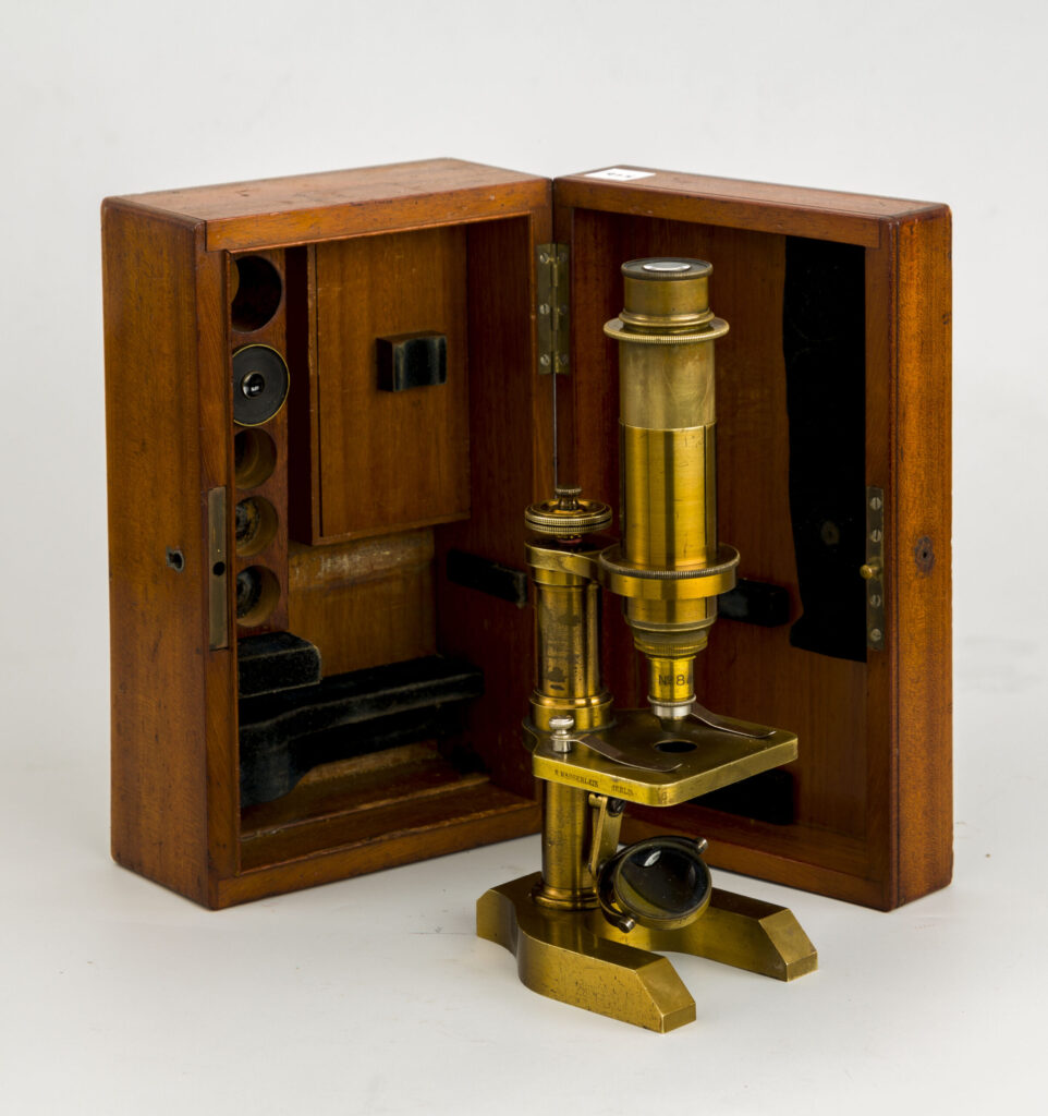 Monocular microscope. R. Wasserlein. Berlin. 1870