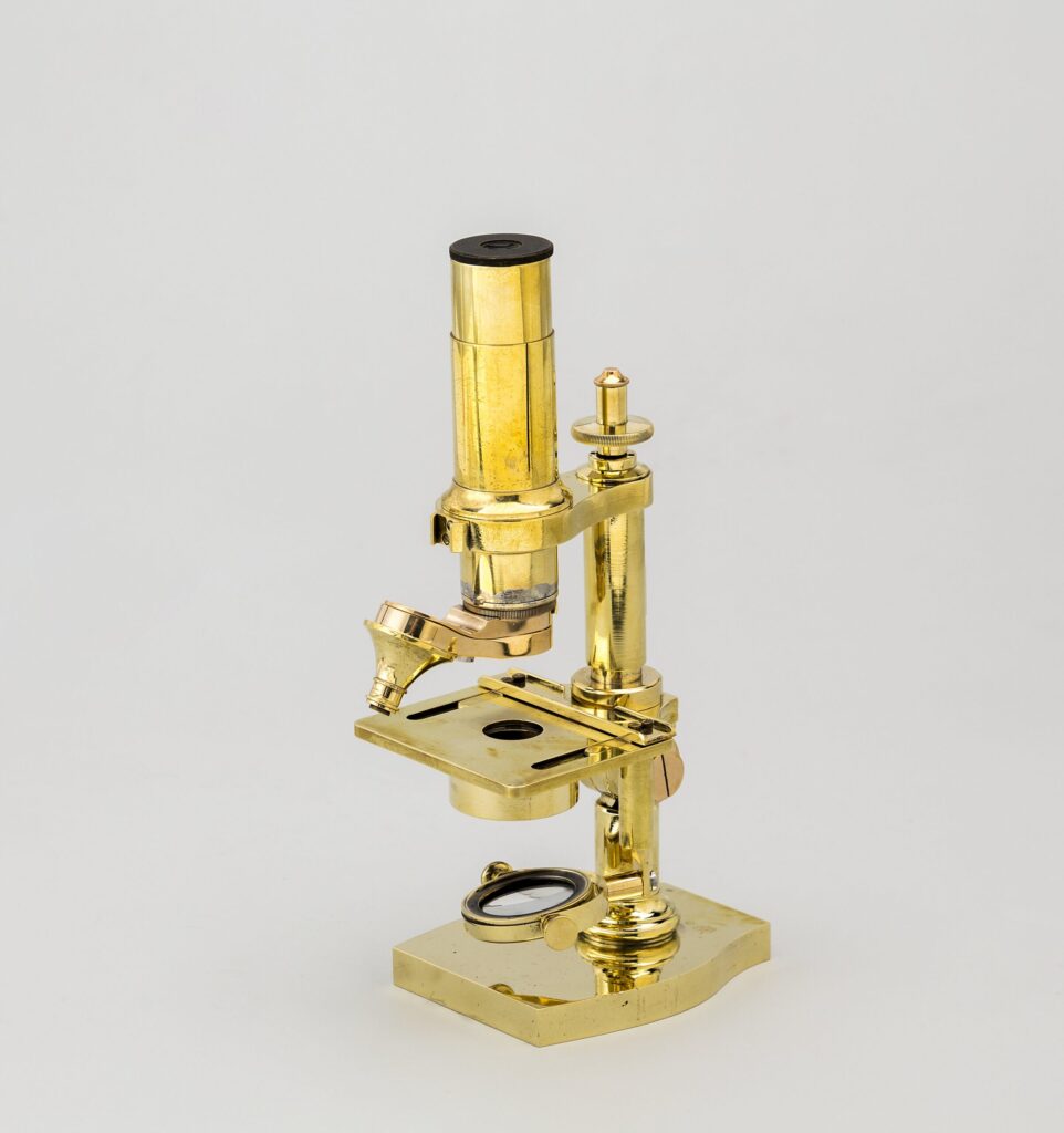 Microscopio monocular. Nachet. c. 1860