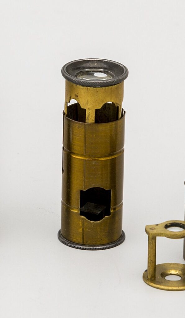 Pequeño microscopio compuesto Aniscope. c 1900. Francia